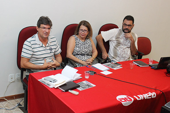 Mesa Redonda discute a história do Movimento Docente da Uneb